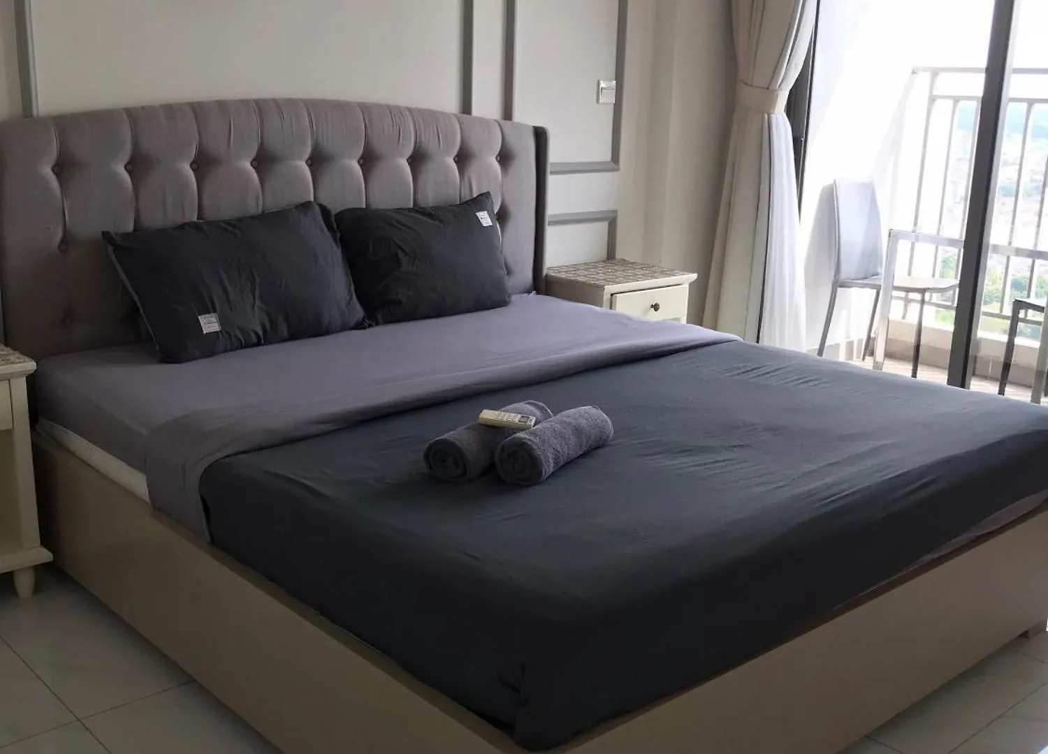Cbd Luxury Apartment In Rivergate Building Ho Chi Minh City